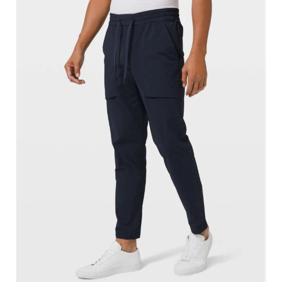 Lululemon Men’s SZ L Bowline True Navy Pants Seersucker Pull On Textured - Picture 1 of 10
